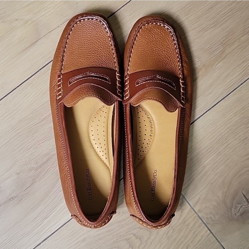 G.H. BASS& CO Women's Loafers 8.5 - Picture 1 of 6